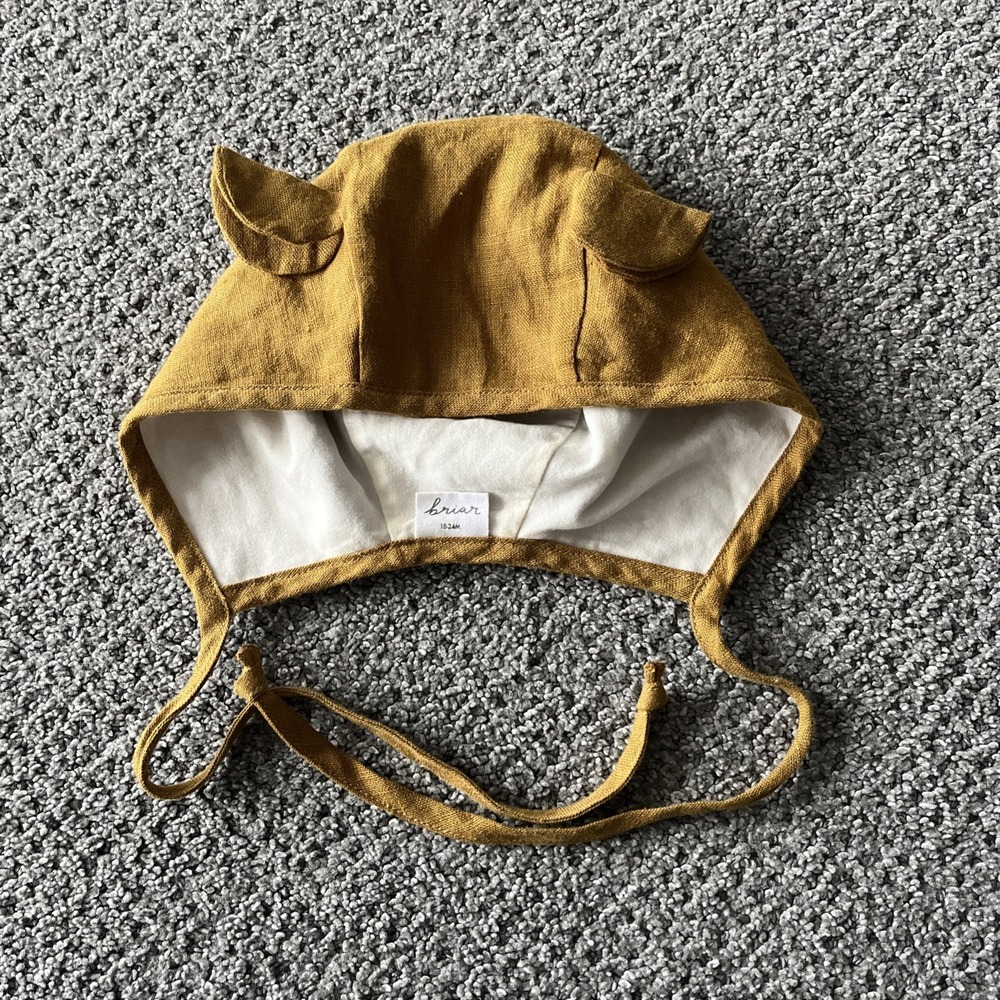 Briar Infant Baby Bonnet Hat. Minimalist 18-24 Months. Ears
